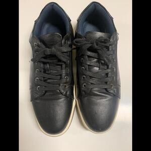 Men's Black Trainer